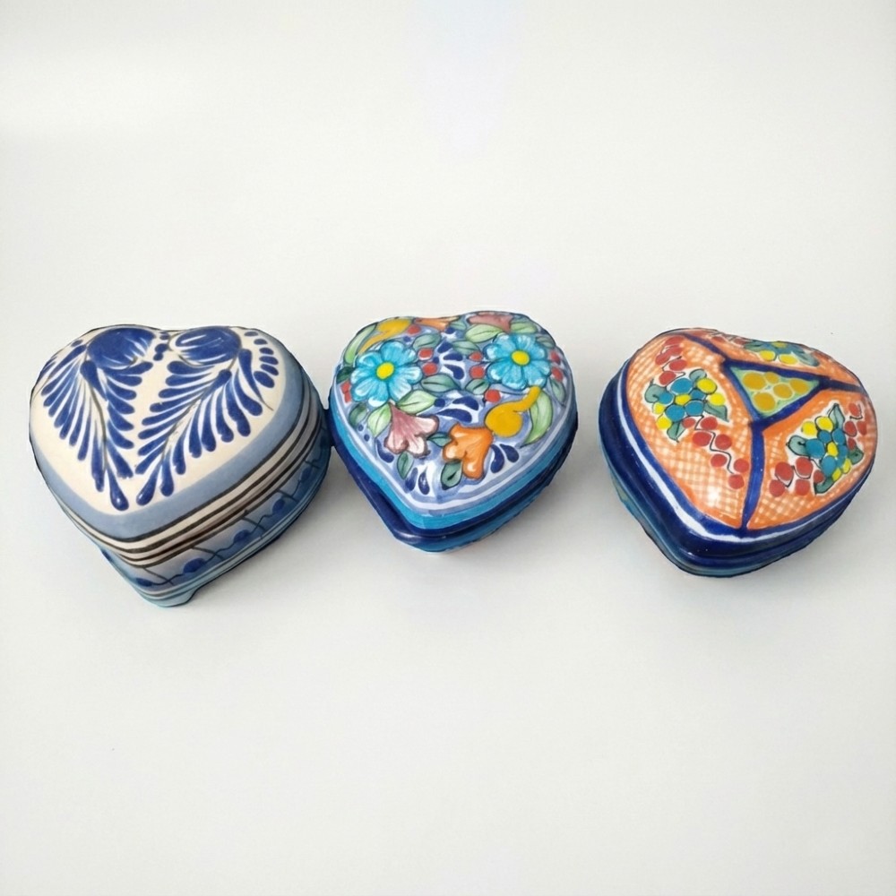 El Taller de Talavera, alhajero de talavera, regalo artesanal, corazón de cerámica, hecho en México, joyero pintado a mano, artesanía poblana, talavera azul, regalo para mujer, souvenir mexicano, decoración mexicana tradicional