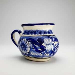 El Taller de Talavera, Talavera artesanal, jarro de cerámica, taza mexicana, taza tradicional, taza azul floreada, taza Talavera, artesanía de Puebla, decoración mexicana, regalo mexicano, café de olla, taza personalizada