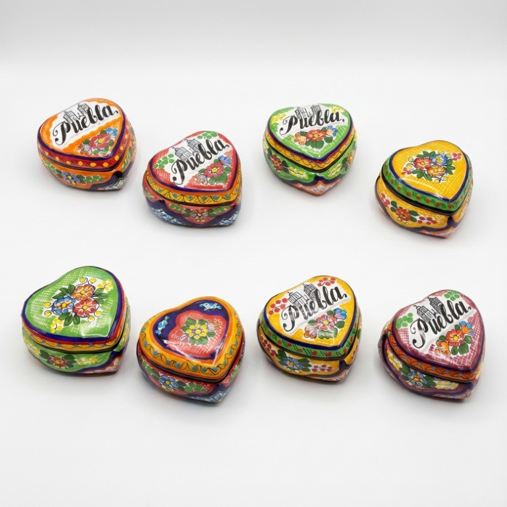 El Taller de Talavera, alhajero de talavera, regalo artesanal, corazón de cerámica, hecho en México, joyero pintado a mano, artesanía poblana, talavera azul, regalo para mujer, souvenir mexicano, decoración mexicana tradicional