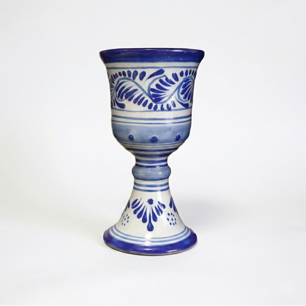 El Taller de Talavera, copa talavera, copa talavera poblana, copa artesanal mexicana, copa ceramica mexicana, copa talavera 14 cm, copa artesanal puebla, talavera poblana original, copa para vino artesanal, copa mezcal talavera, copa decorativa mexicana, vajilla talavera poblana, copa de ceramica hecha a mano, comprar talavera mexico, ceramica tradicional mexicana, copa artesanal decorativa